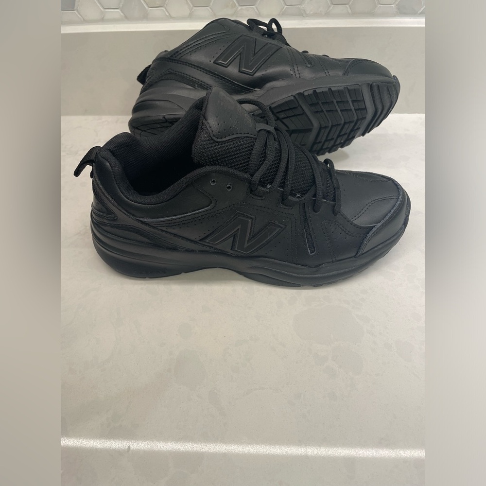 New Balance Black Sneakers Women Size 6.5